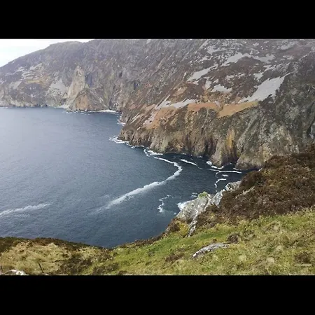 Kate's Place Bedroom Ensuite Close To Daire