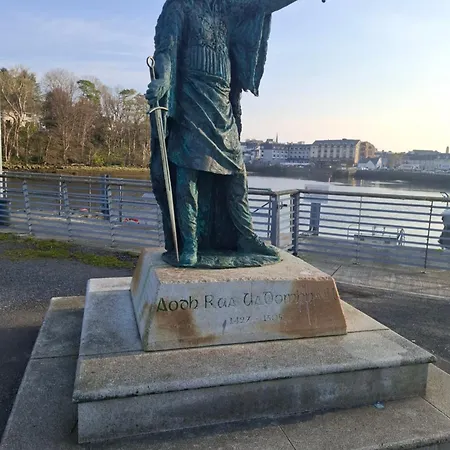 Daire Kate's Place Bedroom Ensuite Close To Donegal Town